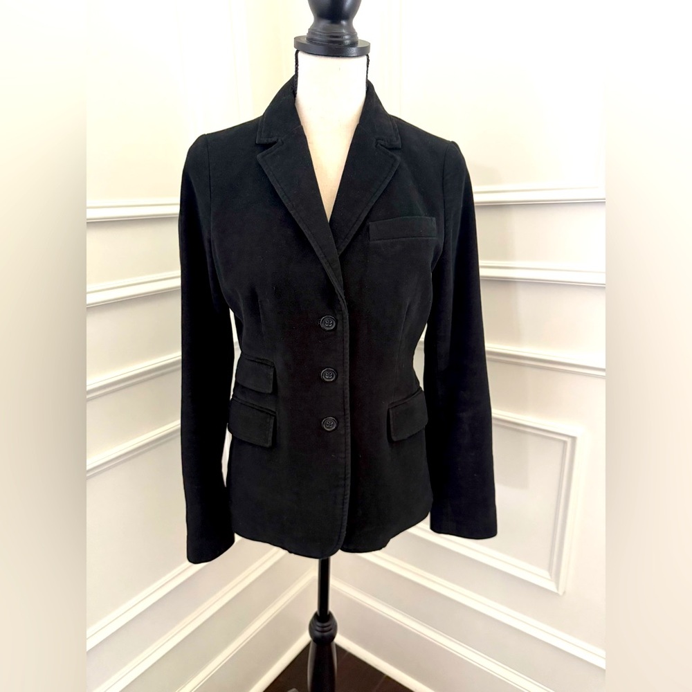 A BEAUTIFUL Velvet feel Blazer with unique elbow patches!